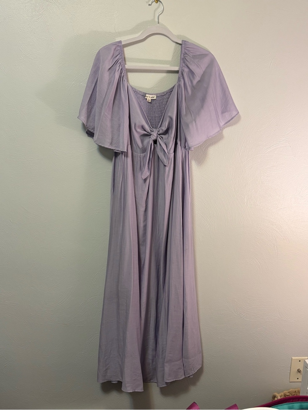 Lavender Tie-Front Maternity Dress with Flutter Sleeves